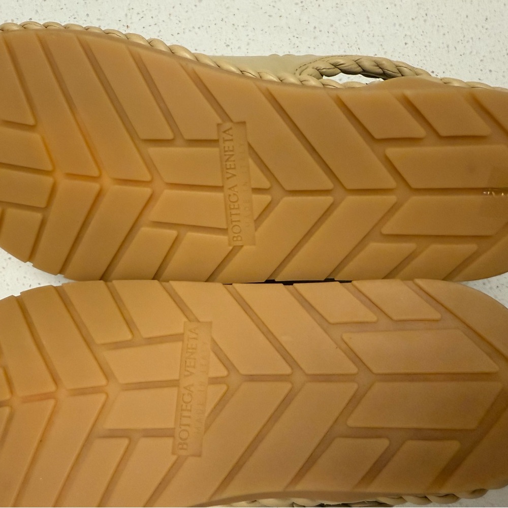 Bottega Veneta Jack Slingback Tan Sandals - NWT - NEVER WORN SIZE 41 - Picture 7 of 12